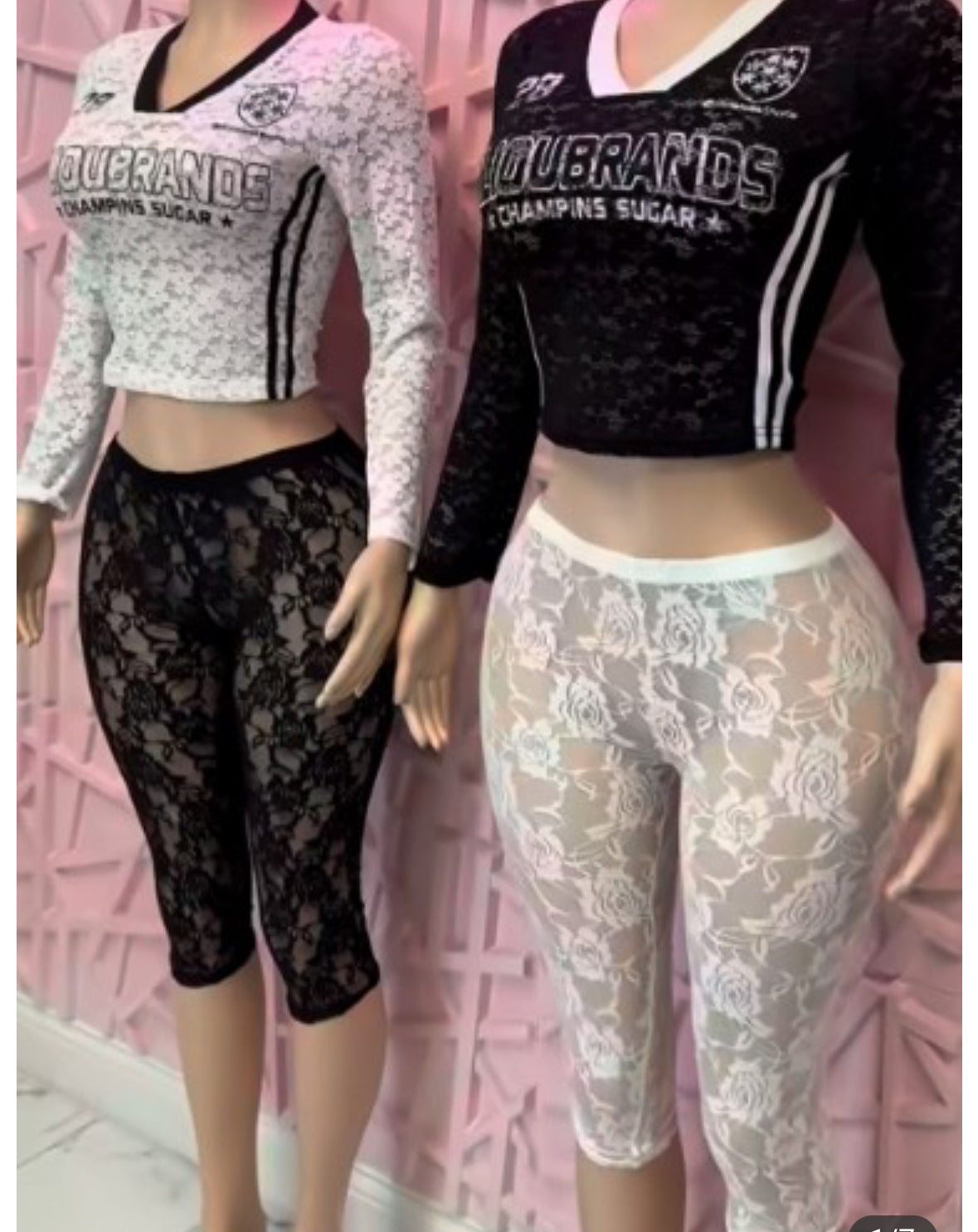 Lace Capri leggings (Black)